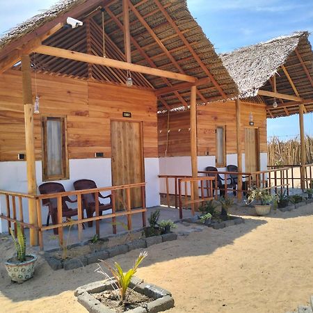 Arugam Bay Beach Morea Esterno foto